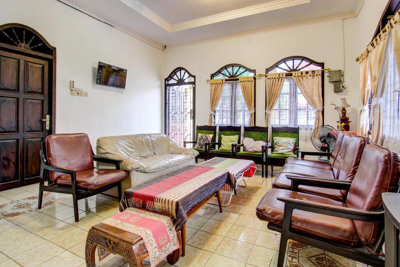 Spot On 92623 Mw 46 Guesthouse Pakualaman Екстериор снимка